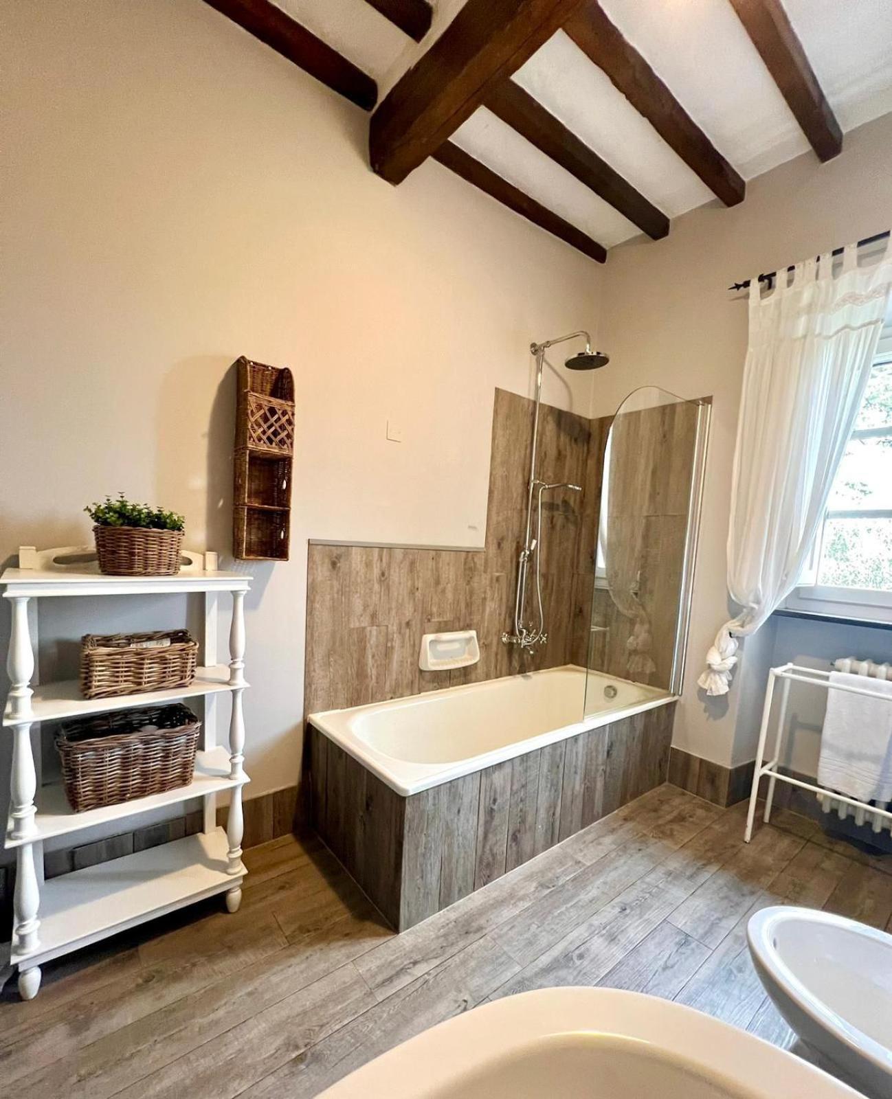 Casa Capanni Alla Fila Cortona Luaran gambar
